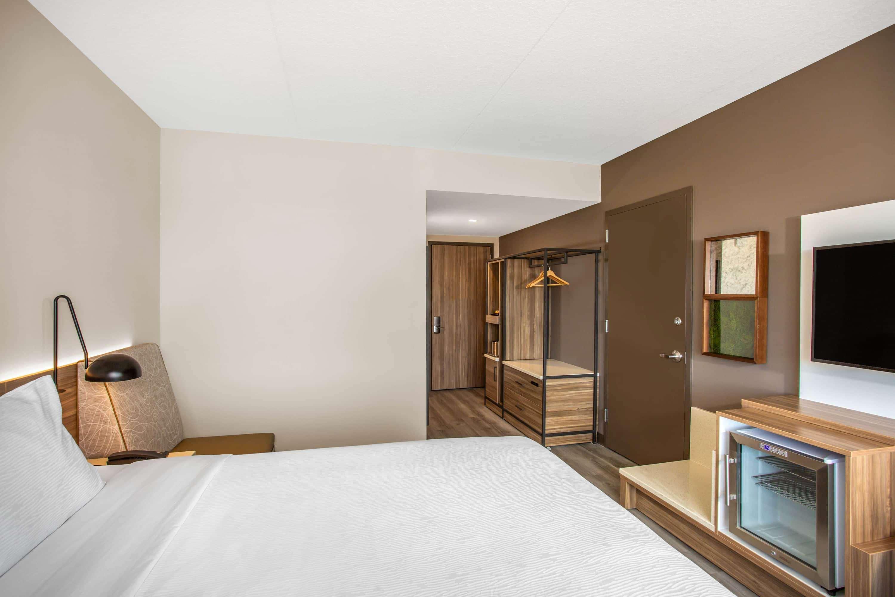 Wyndham Garden Ft Lauderdale Airport & Cruise Port Hotel Дейния Бийч Екстериор снимка