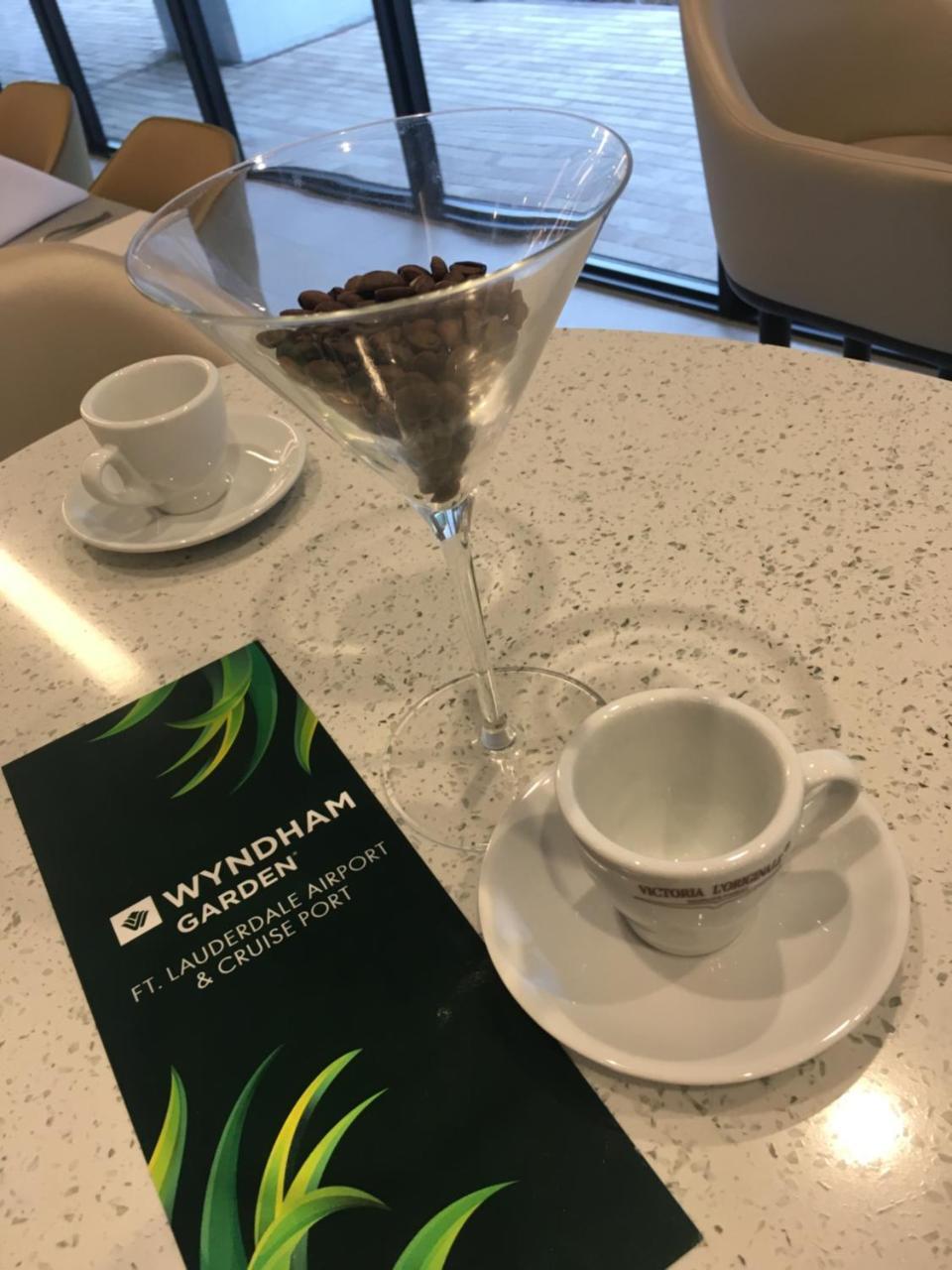 Wyndham Garden Ft Lauderdale Airport & Cruise Port Hotel Дейния Бийч Екстериор снимка
