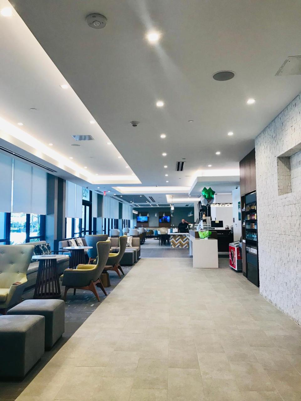 Wyndham Garden Ft Lauderdale Airport & Cruise Port Hotel Дейния Бийч Екстериор снимка