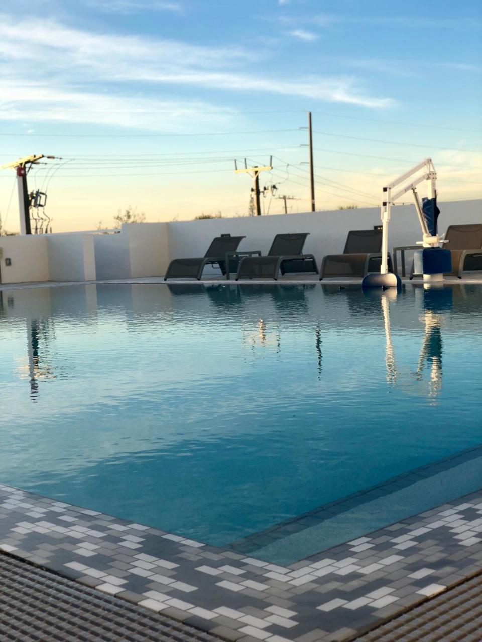 Wyndham Garden Ft Lauderdale Airport & Cruise Port Hotel Дейния Бийч Екстериор снимка
