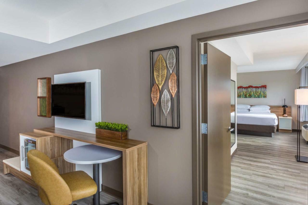 Wyndham Garden Ft Lauderdale Airport & Cruise Port Hotel Дейния Бийч Екстериор снимка