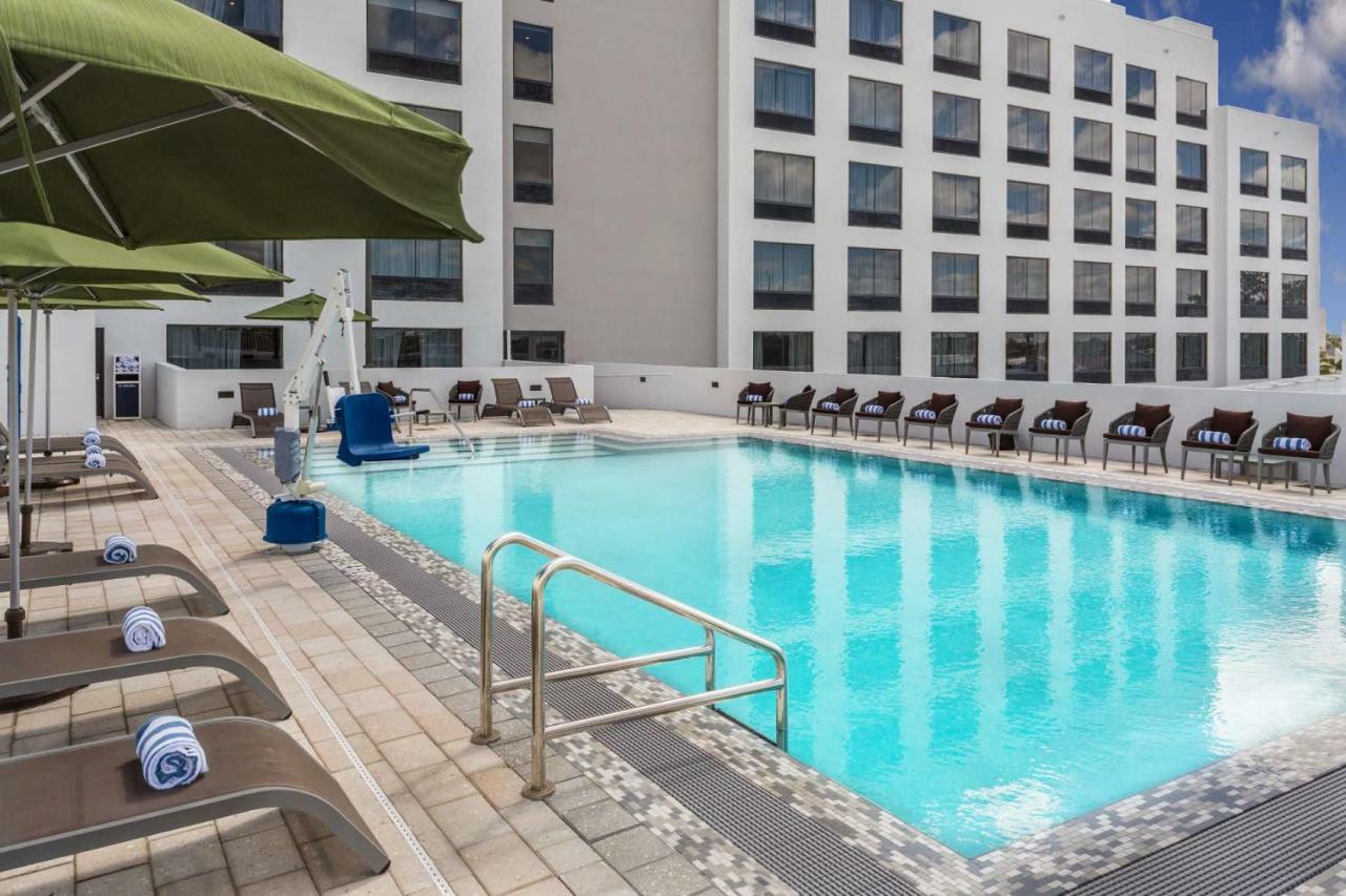 Wyndham Garden Ft Lauderdale Airport & Cruise Port Hotel Дейния Бийч Екстериор снимка