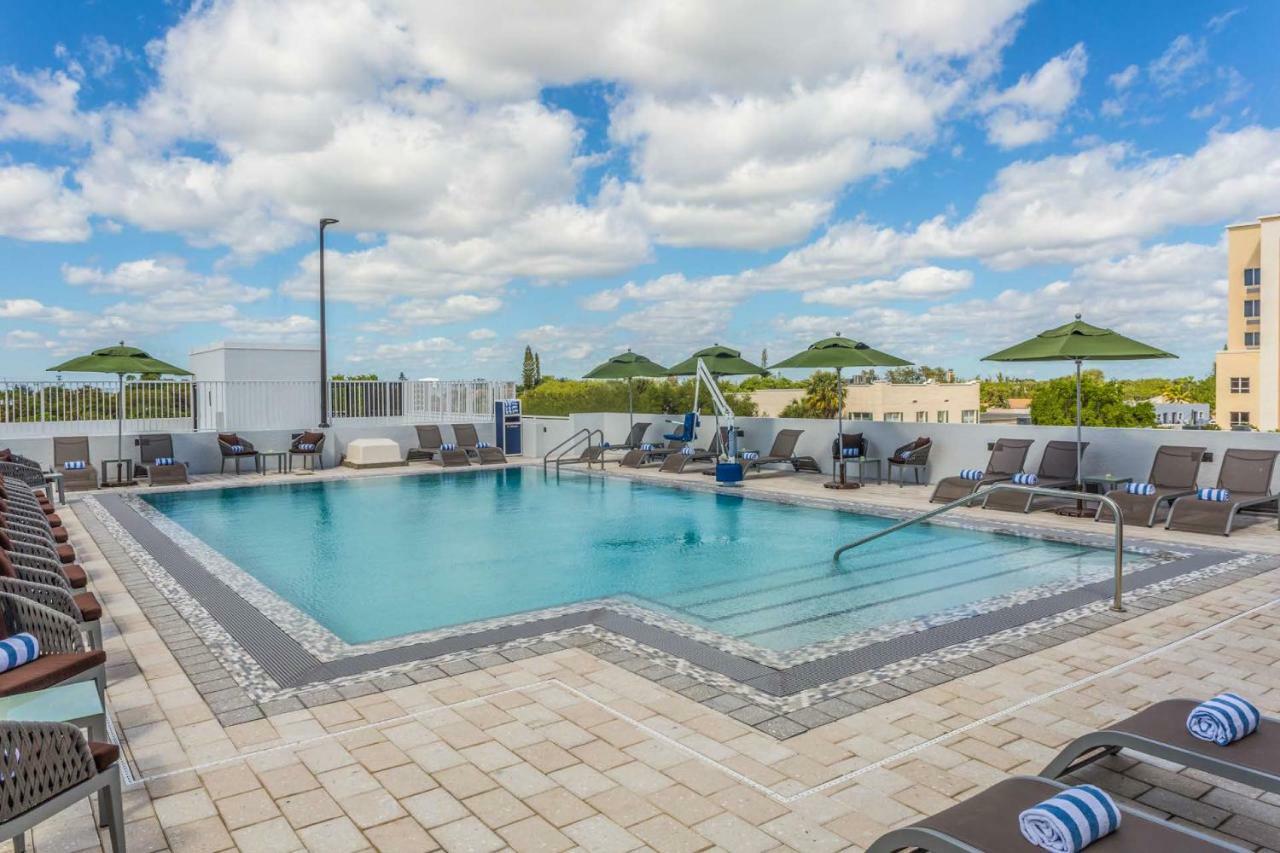 Wyndham Garden Ft Lauderdale Airport & Cruise Port Hotel Дейния Бийч Екстериор снимка