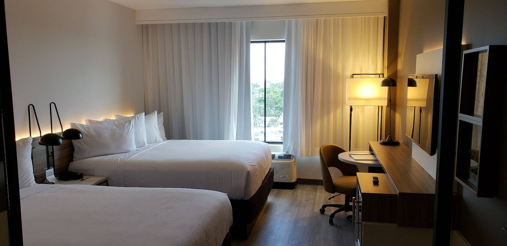 Wyndham Garden Ft Lauderdale Airport & Cruise Port Hotel Дейния Бийч Екстериор снимка